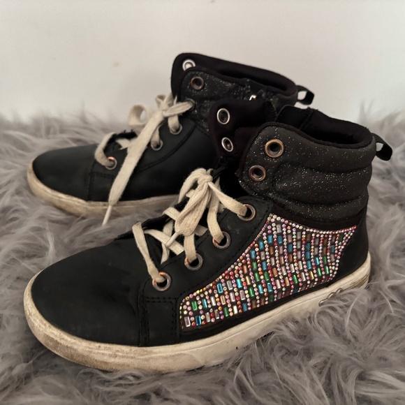 Kids sketchers - Picture 1 of 3